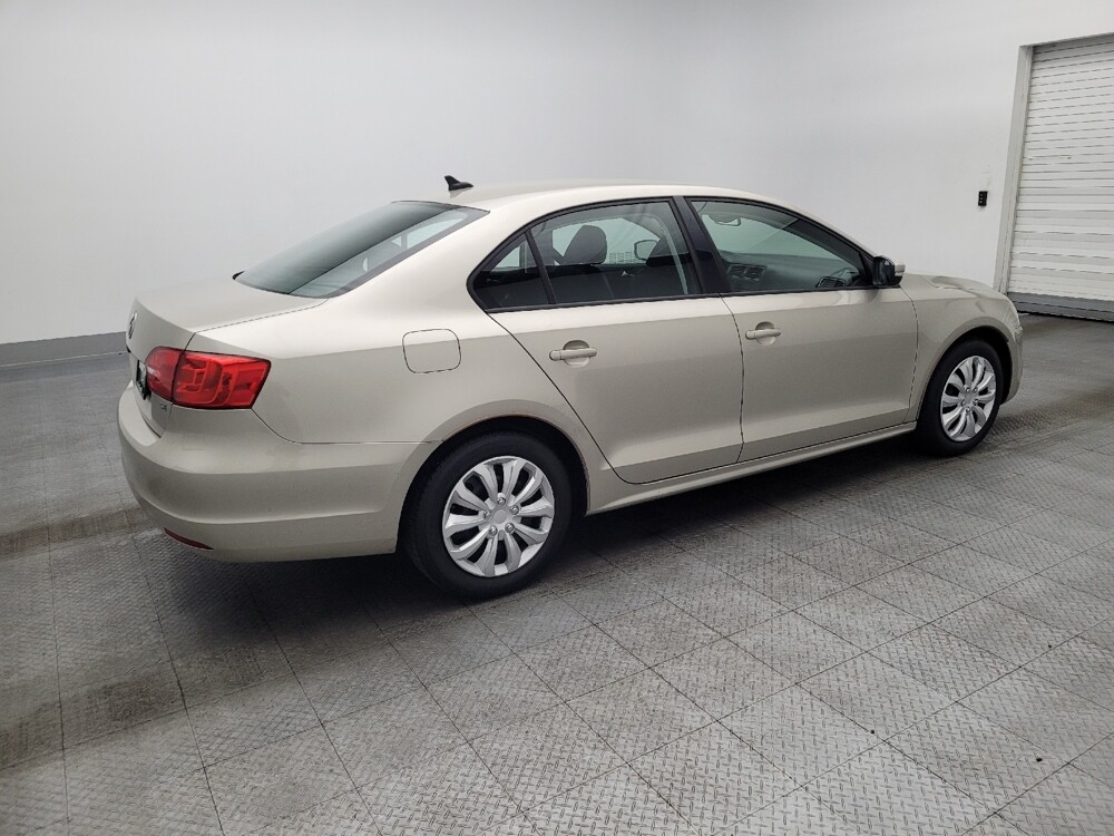 2014 Volkswagen Jetta in Jacksonville, FL 32210 - 18119635 10