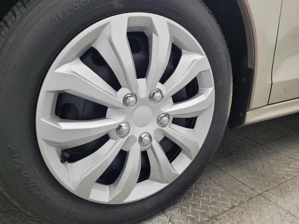 2014 Volkswagen Jetta in Jacksonville, FL 32210 - 18119635 31