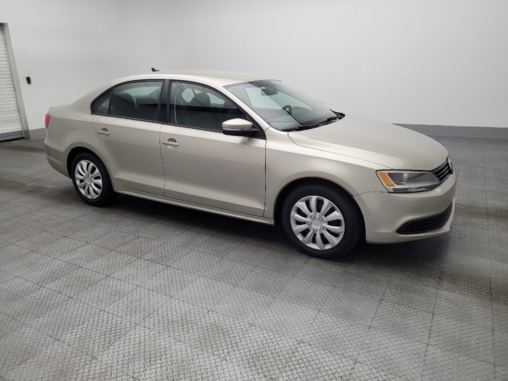 2014 Volkswagen Jetta in Jacksonville, FL 32210 - 18119635 11