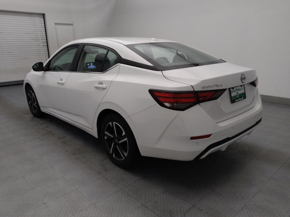 2025 Nissan Sentra in Greensboro, NC 27407 - 18119637 5