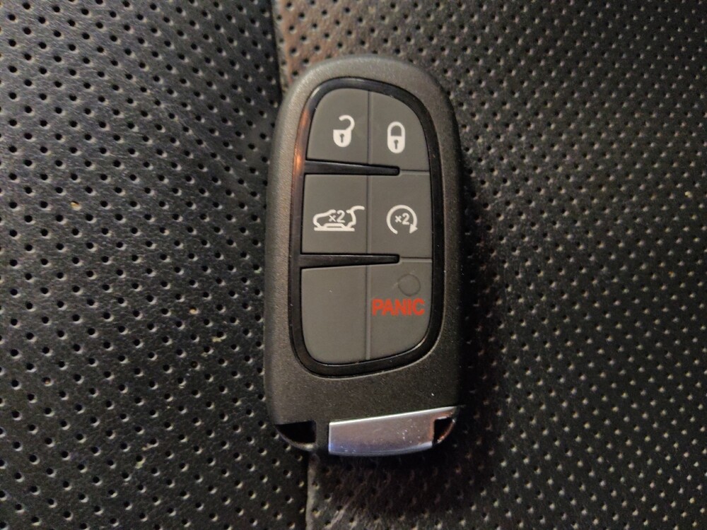 2021 Jeep Cherokee in Metairie, LA 70006 - 18119638 32