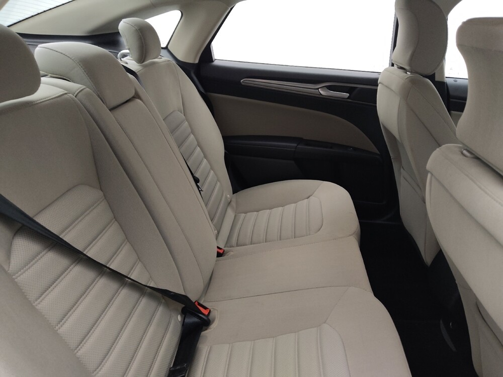 2018 Ford Fusion in Greenville, SC 29607 - 18119640 19