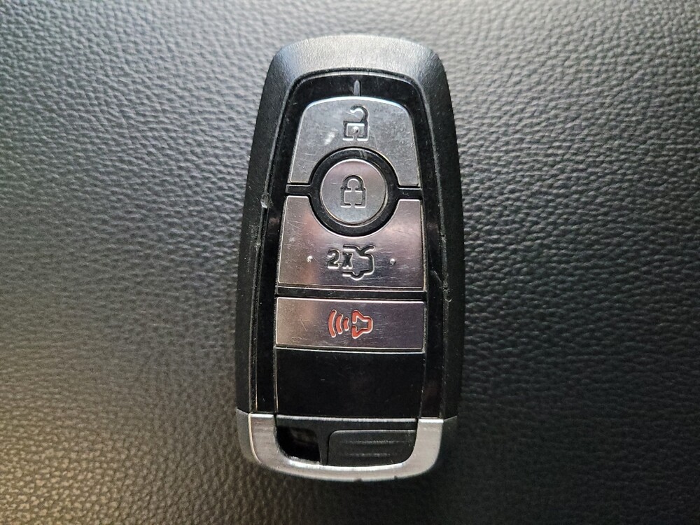 2018 Ford Fusion in Greenville, SC 29607 - 18119640 32