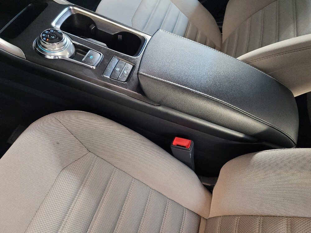 2018 Ford Fusion in Greenville, SC 29607 - 18119640 26