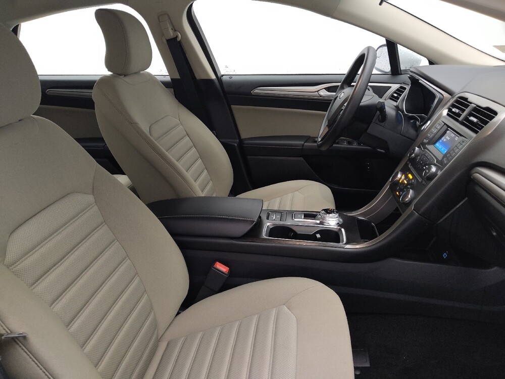 2018 Ford Fusion in Greenville, SC 29607 - 18119640 21