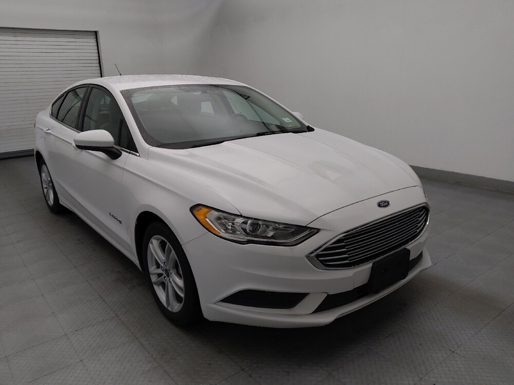 2018 Ford Fusion in Greenville, SC 29607 - 18119640 13