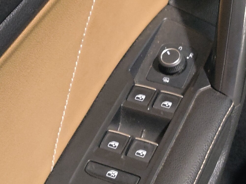 2022 Volkswagen Tiguan in Arlington, TX 76011 - 18119649 27