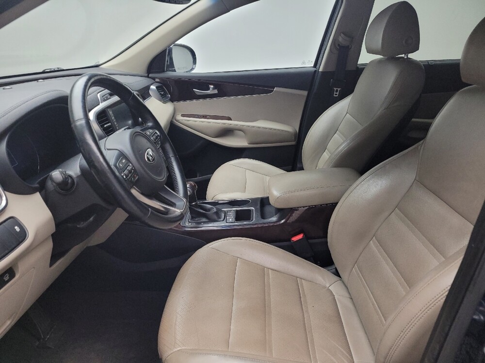 2018 Kia Sorento in Taylor, MI 48180 - 18119650 17