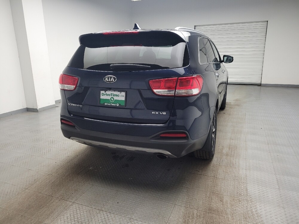 2018 Kia Sorento in Taylor, MI 48180 - 18119650 7