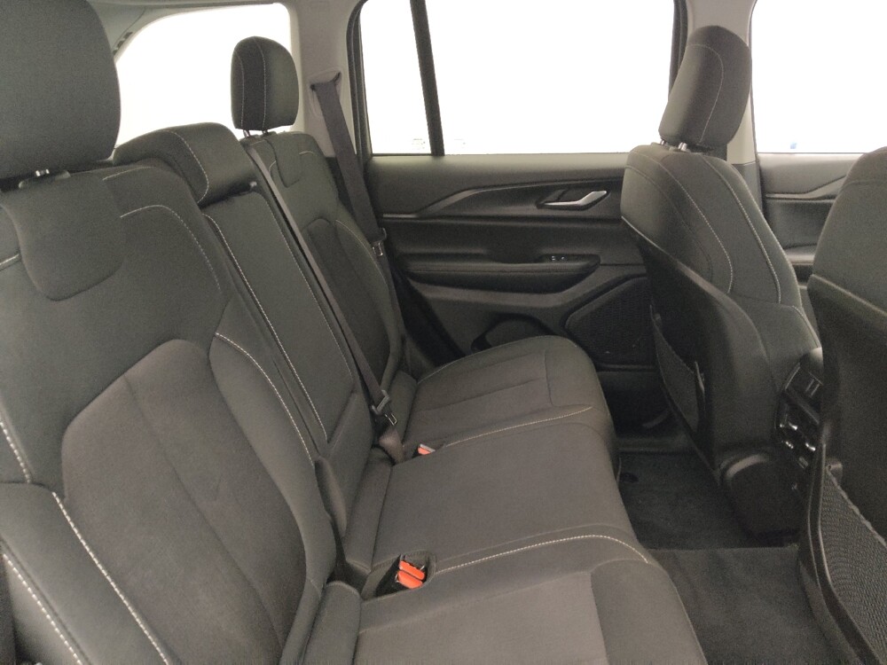 2023 Jeep Grand Cherokee in Conway, SC 29526 - 18119652 19