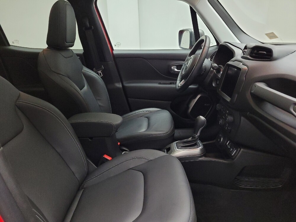 2021 Jeep Renegade in Eastpointe, MI 48021 - 18119653 21