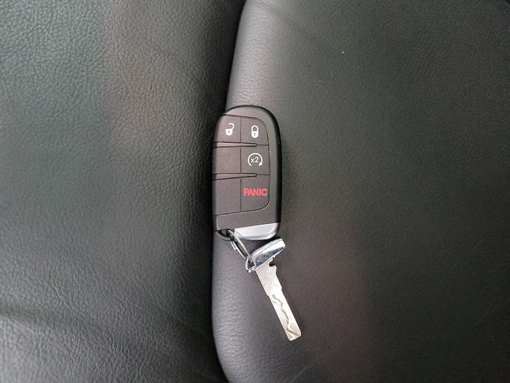 2021 Jeep Renegade in Eastpointe, MI 48021 - 18119653 32