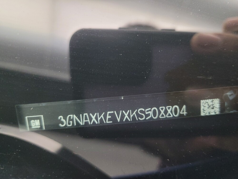 2019 Chevrolet Equinox in Mishawaka, IN 46545 - 18119659 33