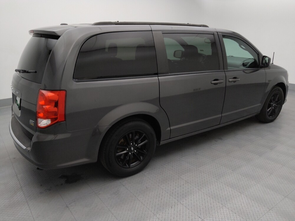2019 Dodge Grand Caravan in Independence, MO 64055 - 18119668 10