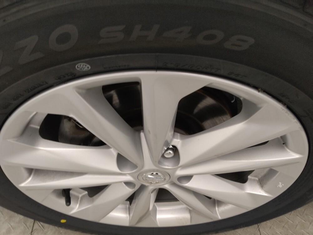 2018 Nissan Rogue Sport in Conyers, GA 30094 - 18119669 31