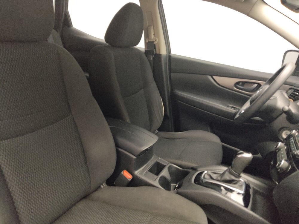 2018 Nissan Rogue Sport in Conyers, GA 30094 - 18119669 21