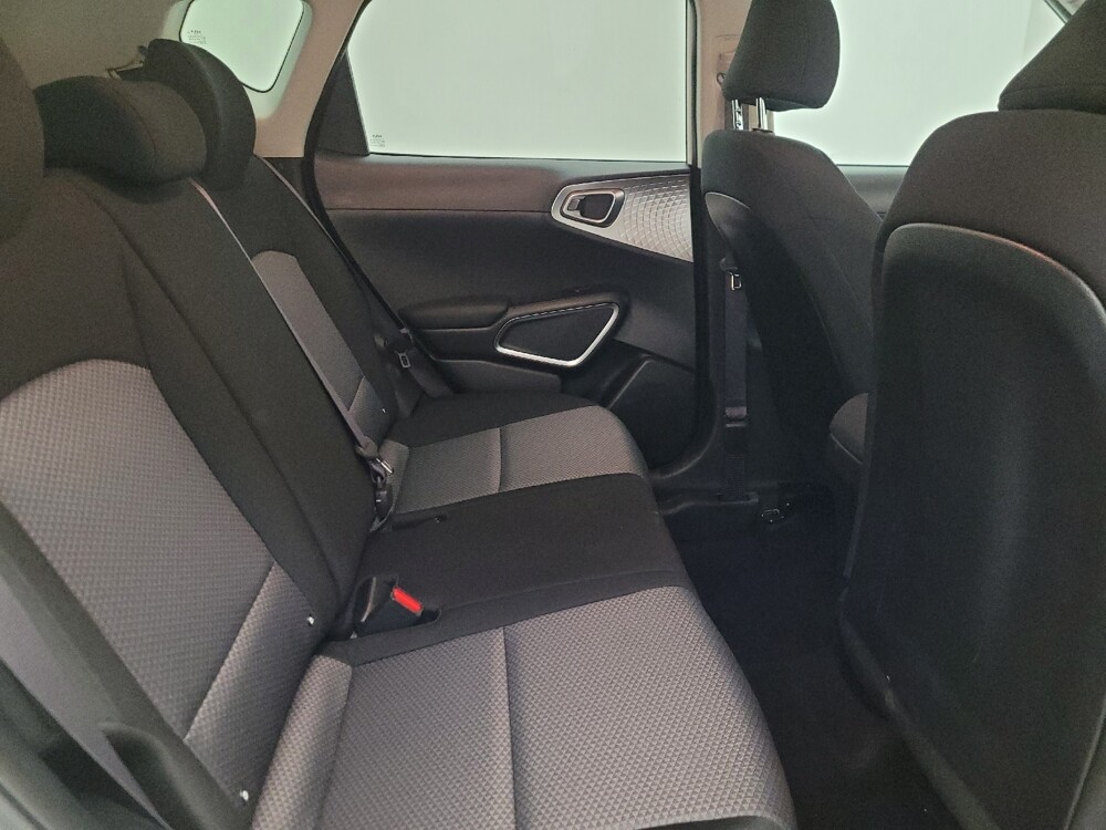 2025 Kia Soul in Phoenix, AZ 85015 - 18119677 19