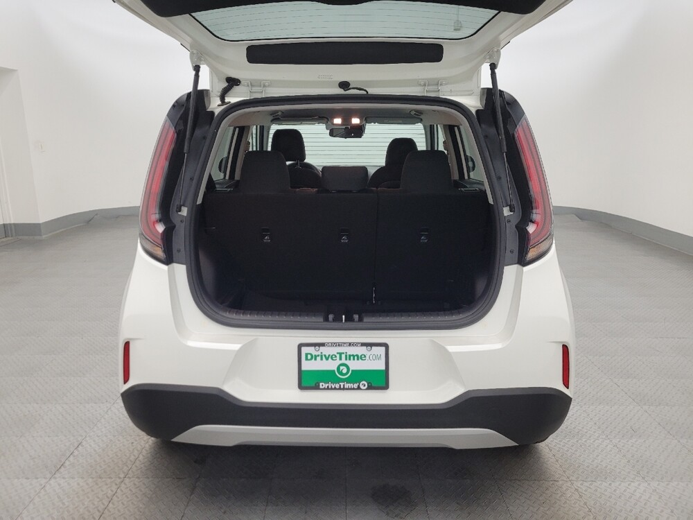 2025 Kia Soul in Phoenix, AZ 85015 - 18119677 29