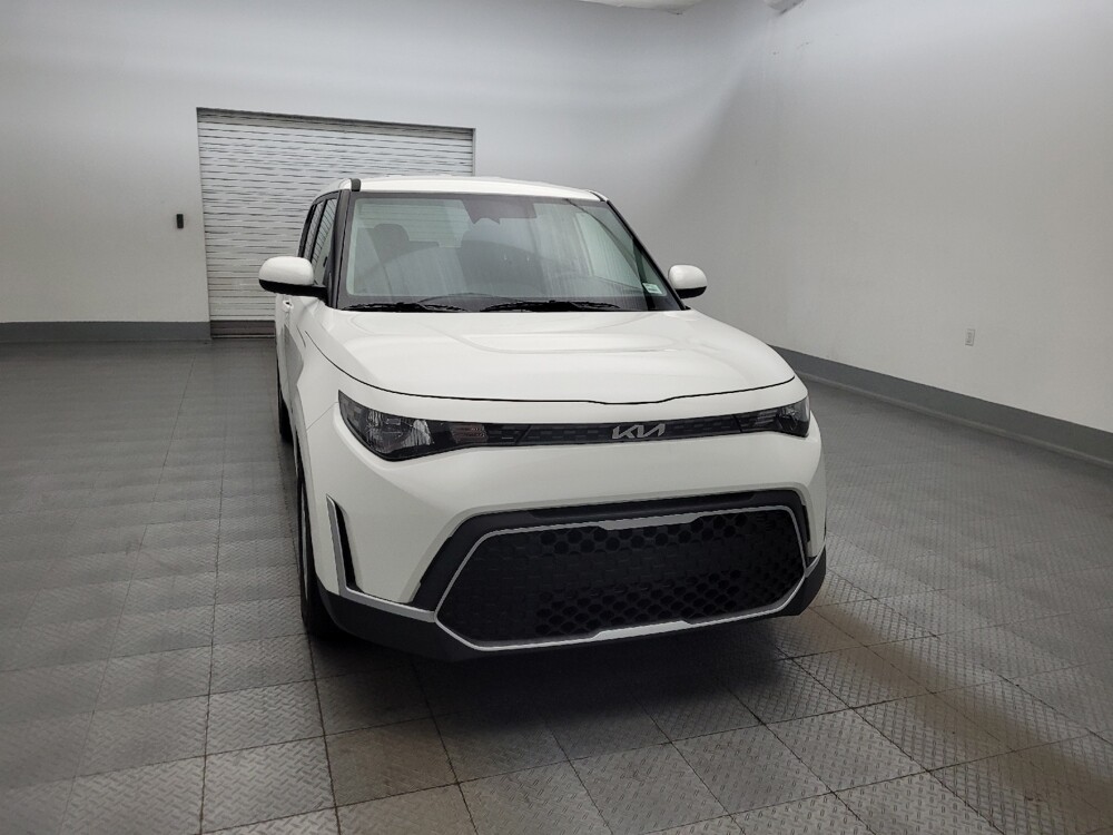 2025 Kia Soul in Phoenix, AZ 85015 - 18119677 14