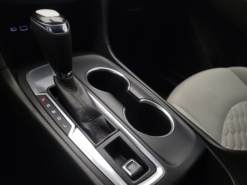 2020 Chevrolet Equinox in Mesa, AZ 85210 - 18119680 26