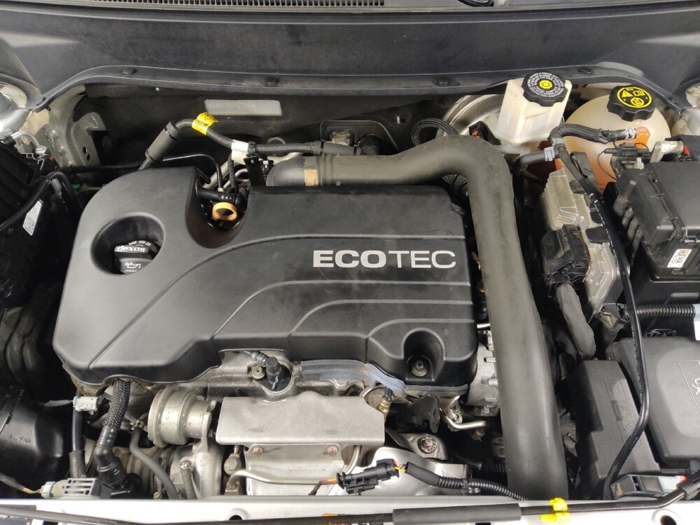 2019 Chevrolet Equinox in Baton Rouge, LA 70816 - 18119681 30