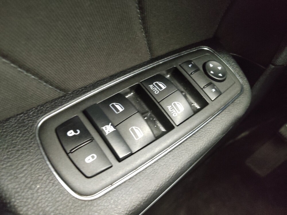 2022 Dodge Charger in Wichita, KS 67207 - 18119683 27