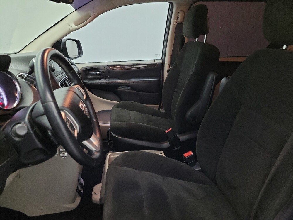 2016 Dodge Grand Caravan in Mesa, AZ 85210 - 18119684 17