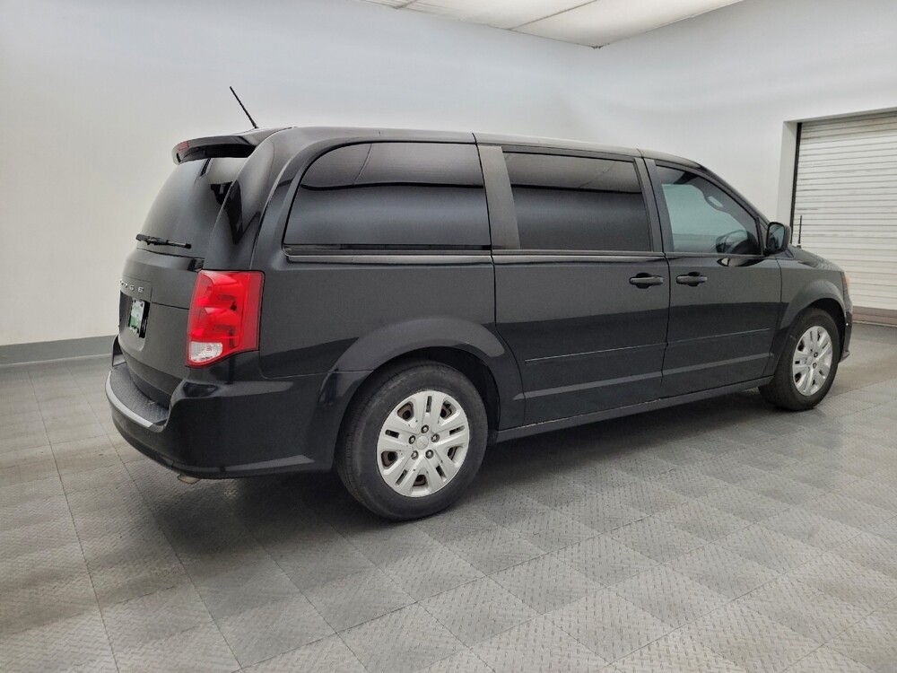 2016 Dodge Grand Caravan in Mesa, AZ 85210 - 18119684 10