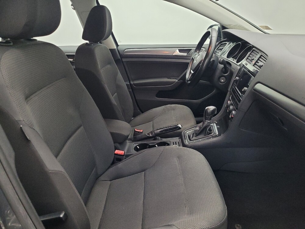 2019 Volkswagen Golf in Gainesville, FL 32609 - 18119688 21