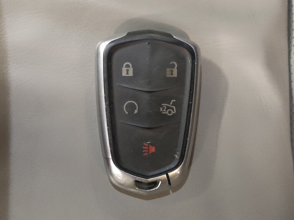 2017 Cadillac XTS in Pensacola, FL 32505 - 18119690 32