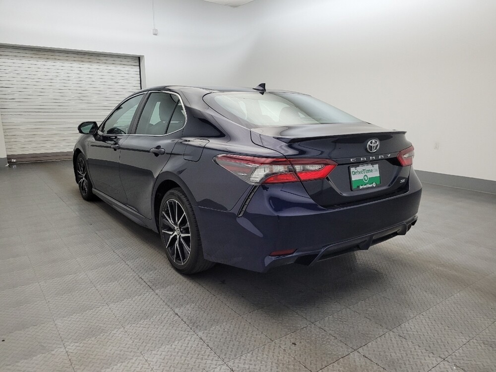 2021 Toyota Camry in Glendale, AZ 85301 - 18119691 5