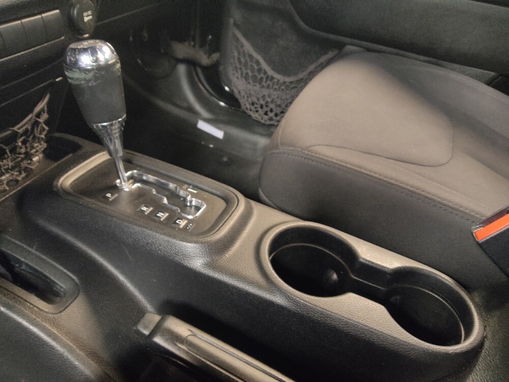 2016 Jeep Wrangler in Baton Rouge, LA 70816 - 18119692 26