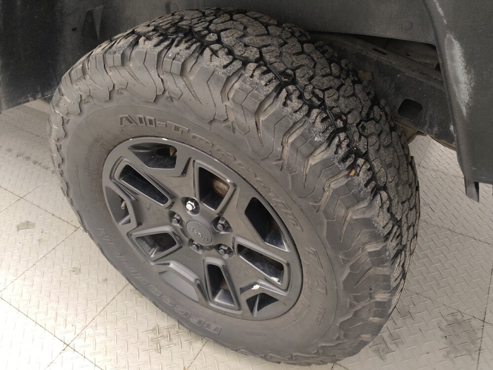 2016 Jeep Wrangler in Baton Rouge, LA 70816 - 18119692 31