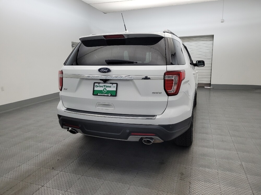 2018 Ford Explorer in Mesa, AZ 85210 - 18119695 7