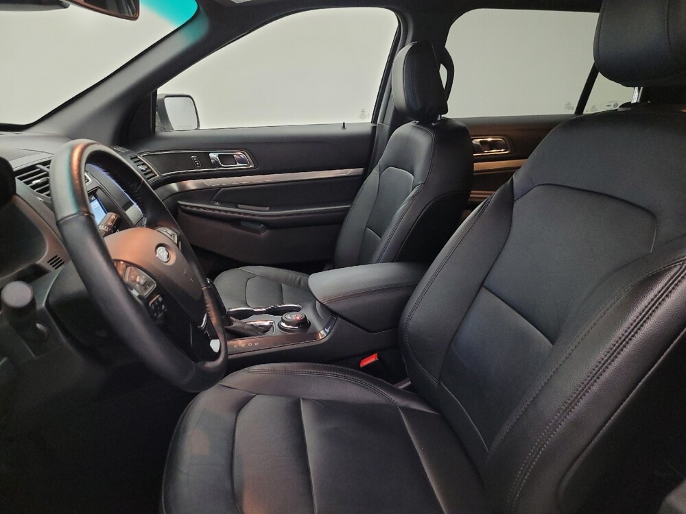 2018 Ford Explorer in Mesa, AZ 85210 - 18119695 17