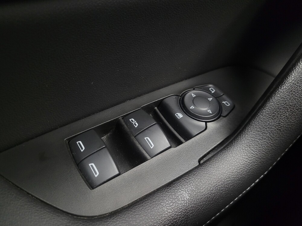 2019 Chevrolet Blazer in Ft Wayne, IN 46805 - 18119703 27