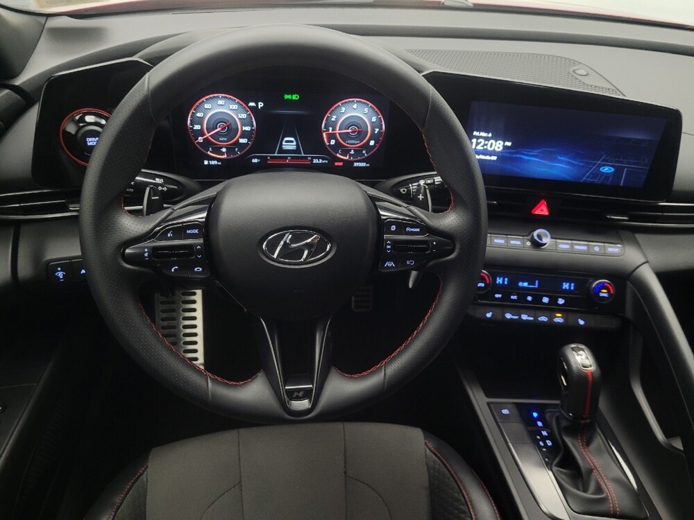 2023 Hyundai Elantra in Indianapolis, IN 46222 - 18119704 22