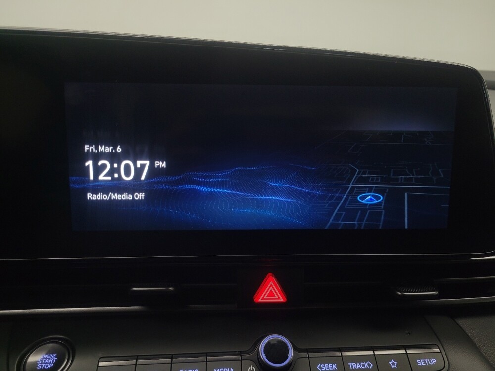 2023 Hyundai Elantra in Indianapolis, IN 46222 - 18119704 25