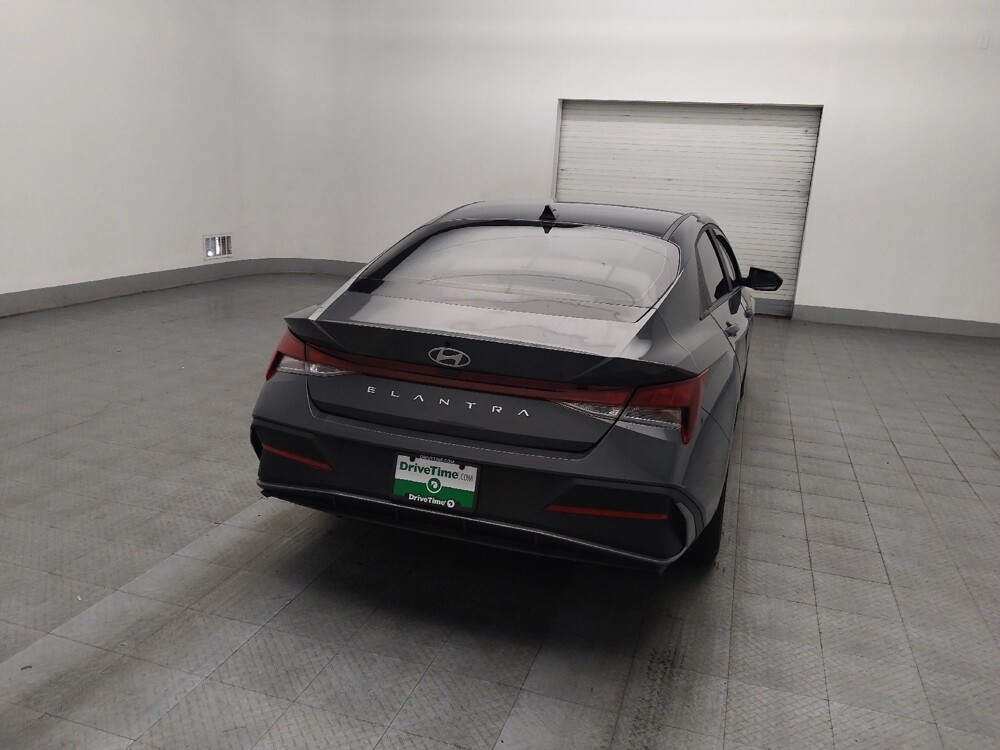 2024 Hyundai Elantra in Union City, GA 30291 - 18119710 7