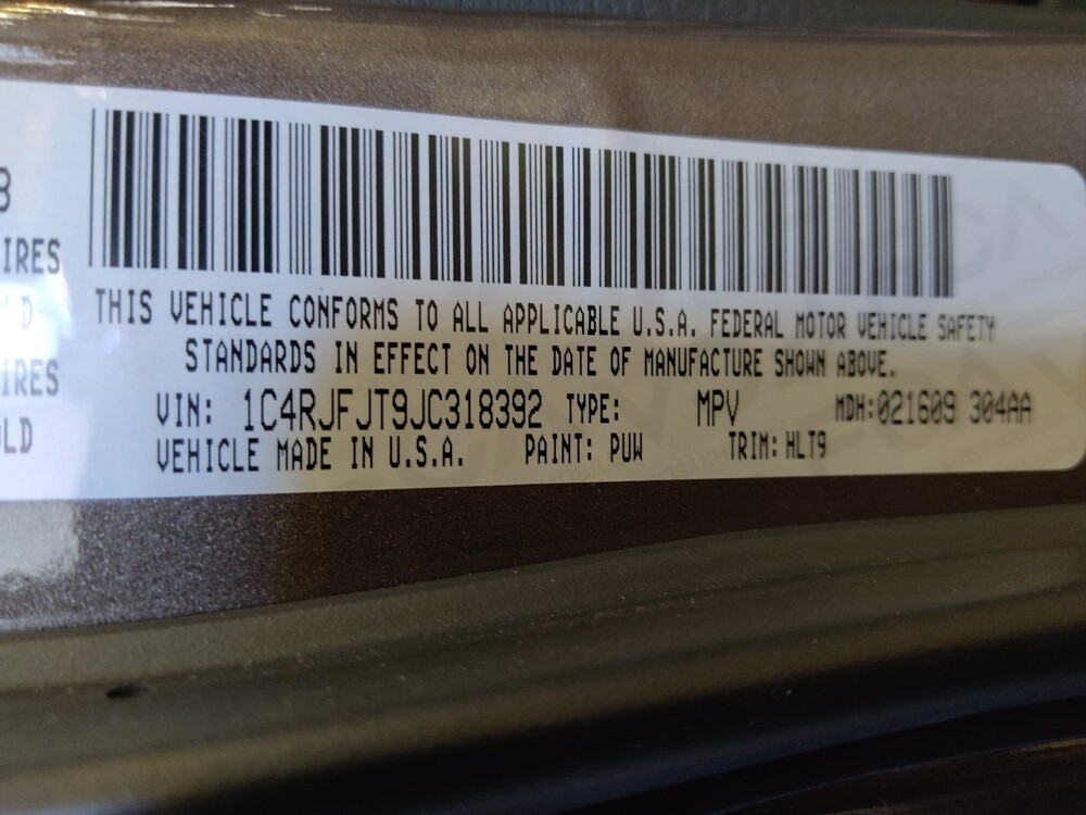 2018 Jeep Grand Cherokee in Jacksonville, FL 32210 - 18119714 33