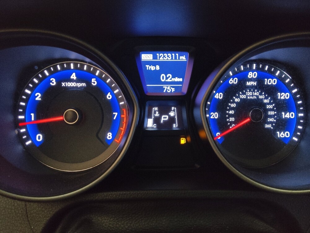 2017 Hyundai Elantra in Lakeland, FL 33815 - 18119720 23