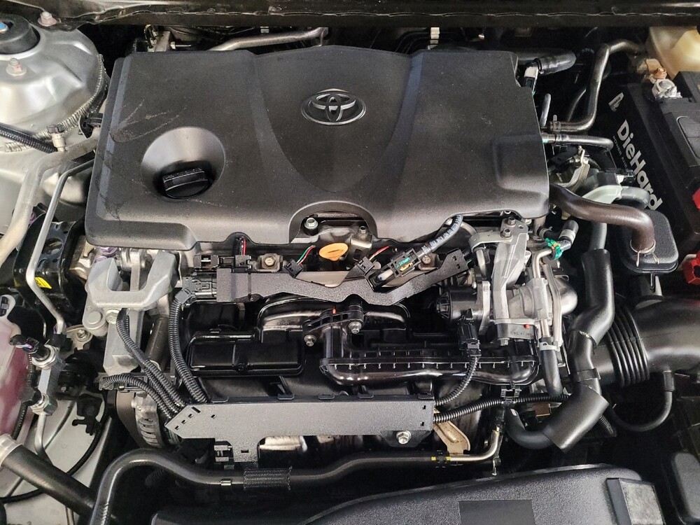 2018 Toyota Camry in Lakeland, FL 33815 - 18119722 30