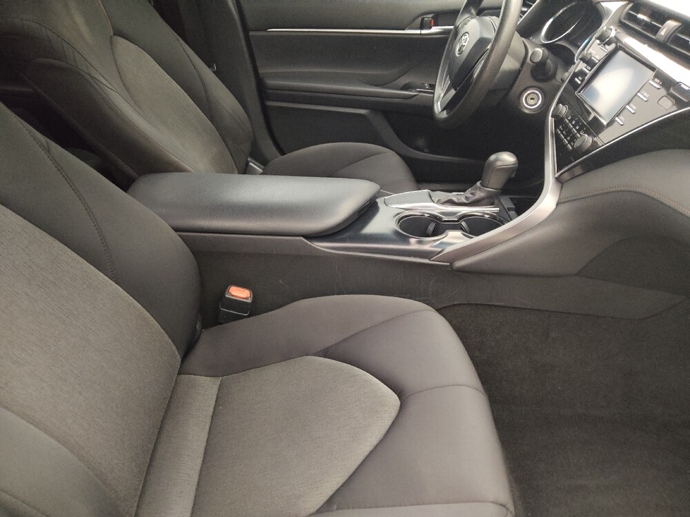 2018 Toyota Camry in Lakeland, FL 33815 - 18119722 21