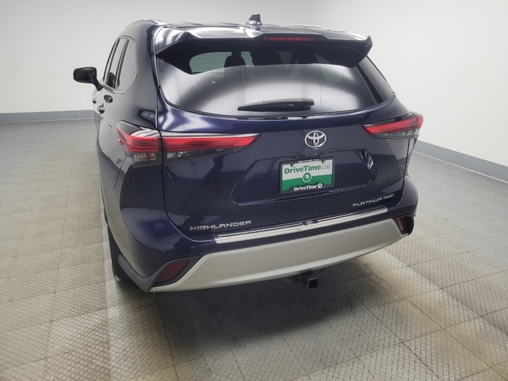 2021 Toyota Highlander in Mishawaka, IN 46545 - 18119723 6