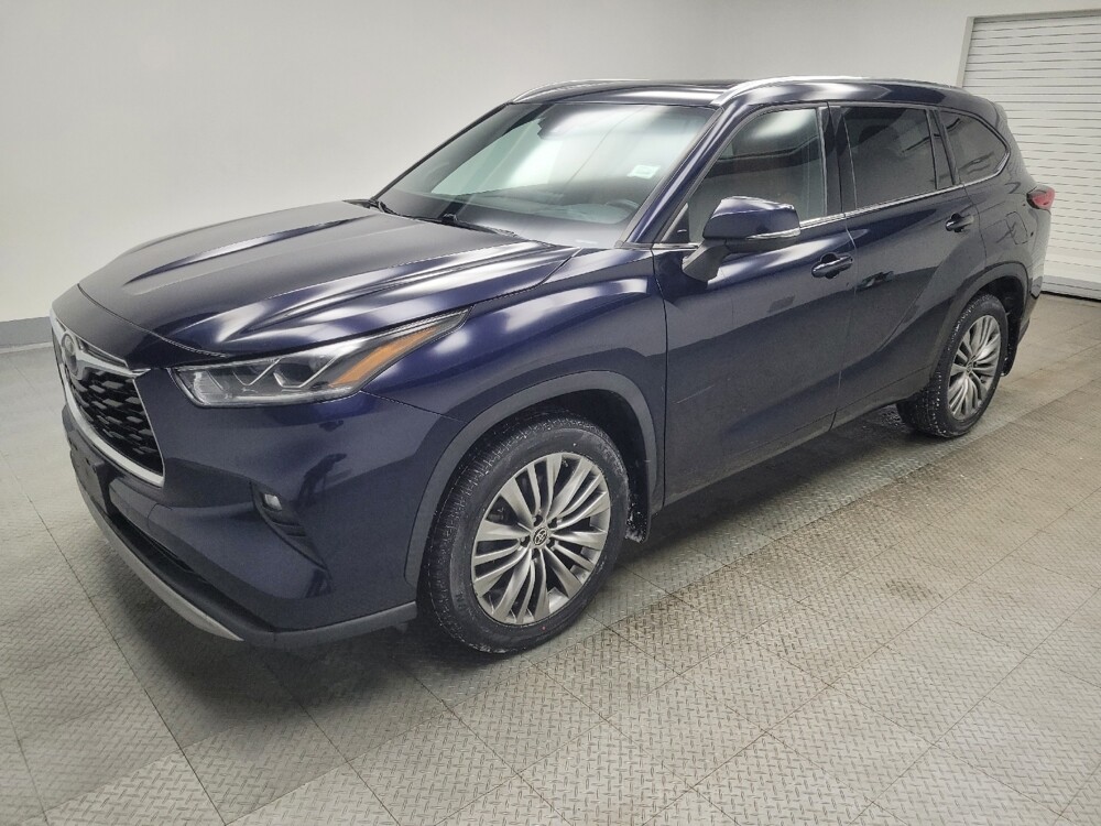 2021 Toyota Highlander in Mishawaka, IN 46545 - 18119723 2