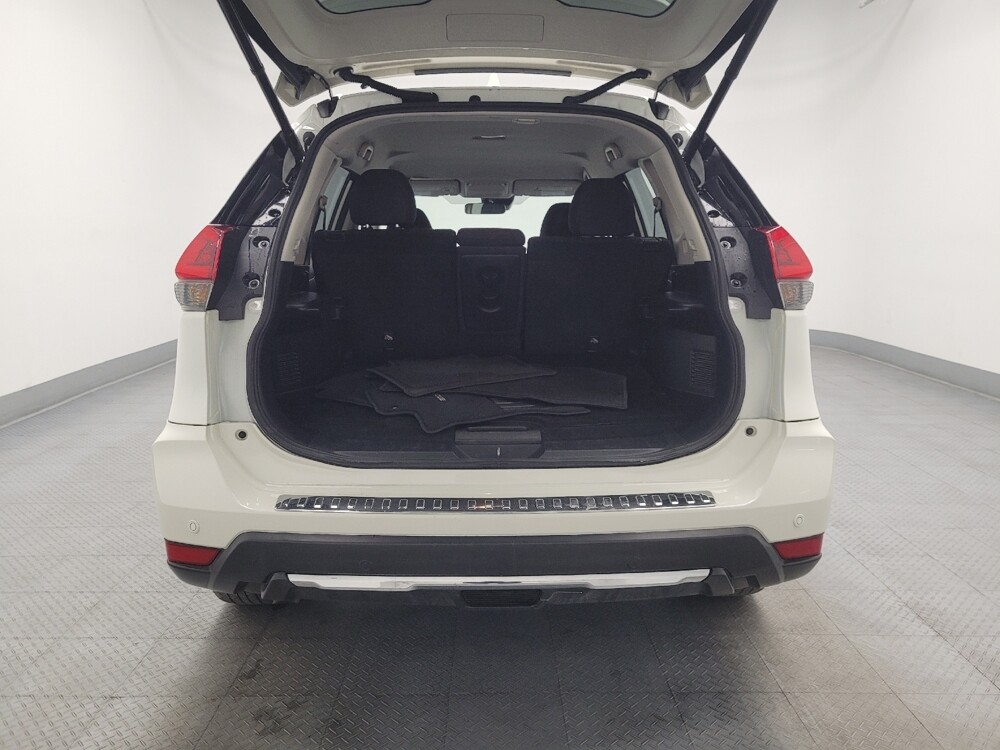 2019 Nissan Rogue in Las Vegas, NV 89102 - 18119727 29