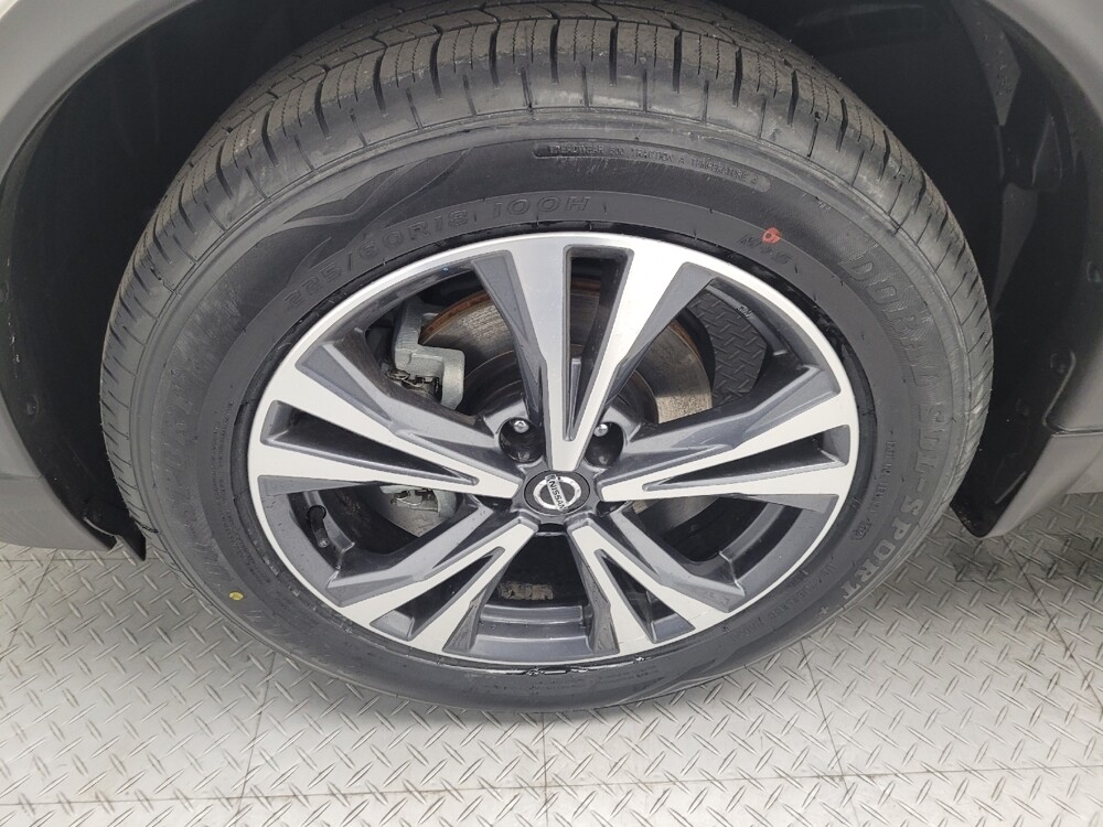 2019 Nissan Rogue in Las Vegas, NV 89102 - 18119727 31