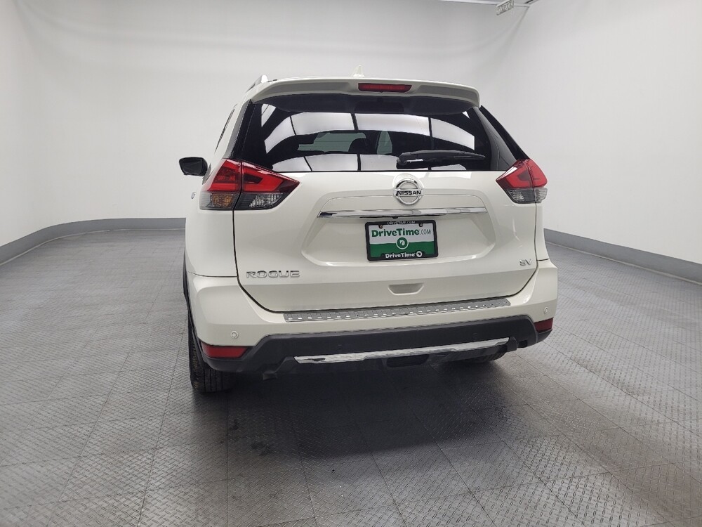2019 Nissan Rogue in Las Vegas, NV 89102 - 18119727 6