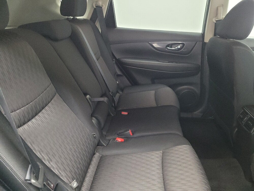 2019 Nissan Rogue in Las Vegas, NV 89102 - 18119727 19