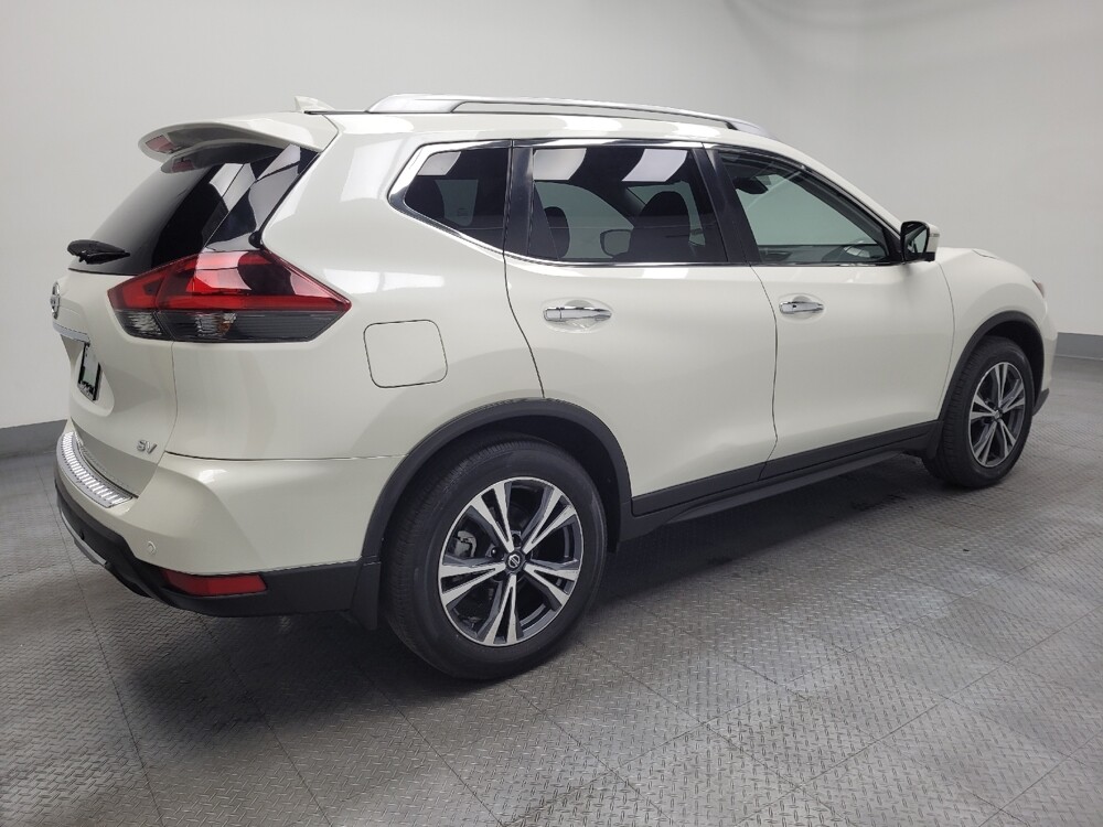 2019 Nissan Rogue in Las Vegas, NV 89102 - 18119727 10